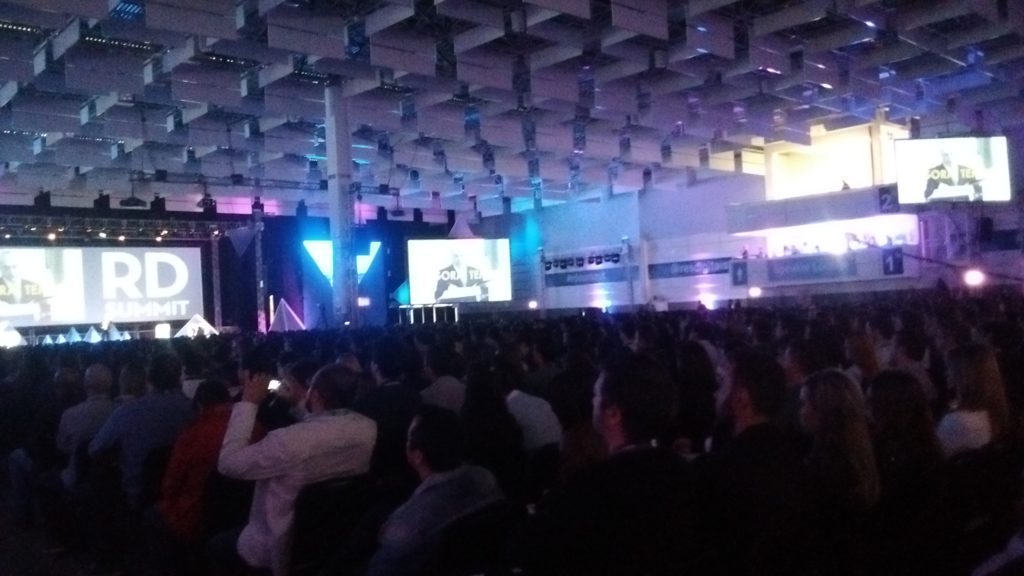 onflag-rd-summit-2016-plenaria-palestra